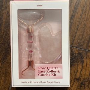 Face roller and guasha kit. Rose quartz